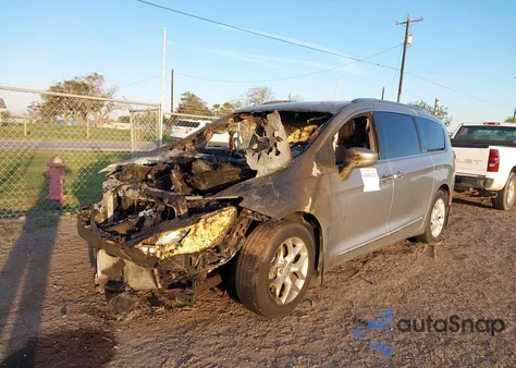 2017 Chrysler Pacifica Touring-L Plus from USA, damaged, VIN 2C4RC1EG6HR782266